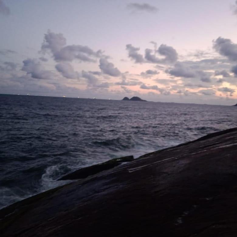 Cobertura Com Churrasqueira Propria E Wi-Fi Perto Da Praia - Excelente Para Familia E Amigos Гуаружа Екстер'єр фото