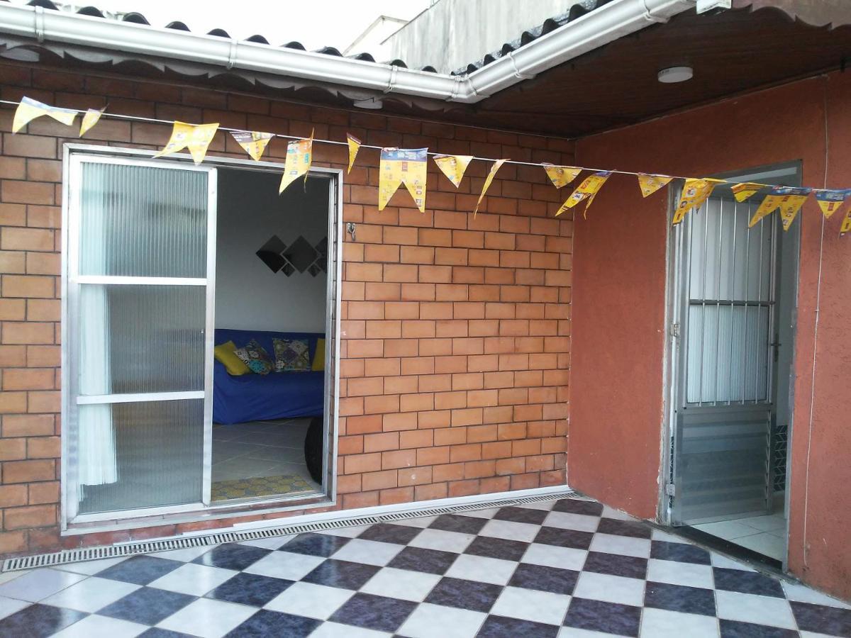 Cobertura Com Churrasqueira Propria E Wi-Fi Perto Da Praia - Excelente Para Familia E Amigos Гуаружа Екстер'єр фото